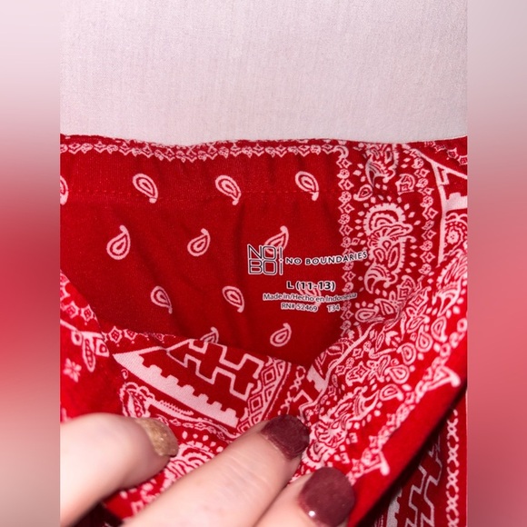 No Boundaries Red Bandana Print Camisole - Picture 4 of 7